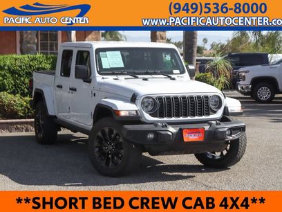 Used 2025 Jeep Gladiator Sport