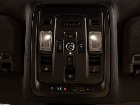 Used 2023 Chevrolet Suburban Premier w/ Premium Package image 29