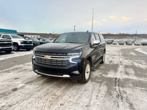 Certified 2024 Chevrolet Suburban Premier image 1