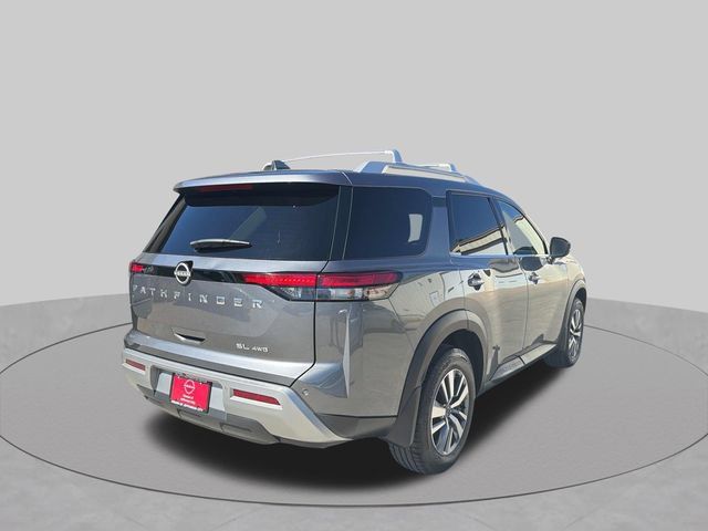 Used 2023 Nissan Pathfinder SL AWD/4WD image 4