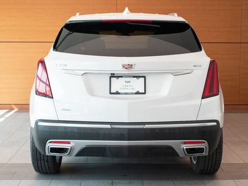 Used 2025 Cadillac XT5 Premium Luxury AWD/4WD image 7