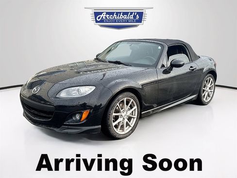 Used 2012 MAZDA MX-5 Miata Grand Touring w/ Premium Pkg image 2
