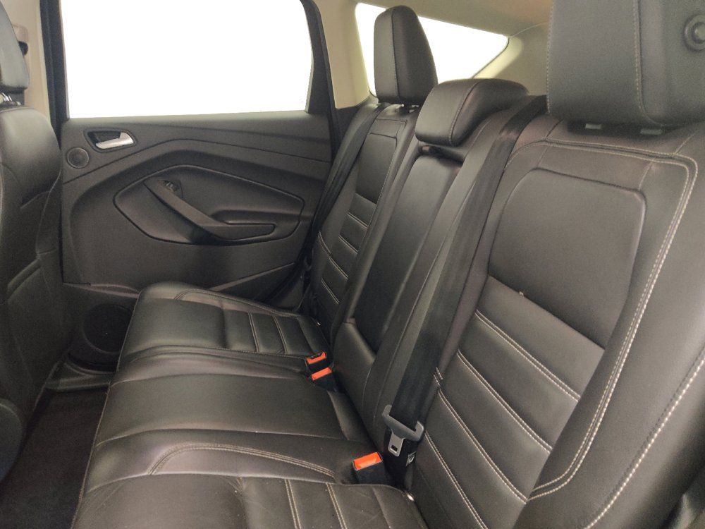 Used 2017 Ford Escape Titanium FWD image 18