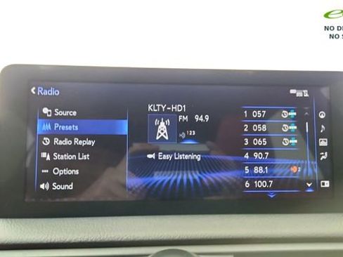 Used 2023 Lexus IS 350 F Sport RWD image 48