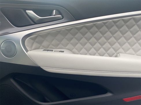 New 2025 Genesis G70 3.3T Advanced w/ Sport Prestige Package image 15