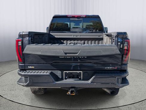 Certified 2024 GMC Sierra 2500 AT4 w/ AT4 Preferred Package image 10