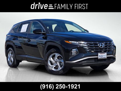 Used 2023 Hyundai Tucson SE AWD/4WD image 1