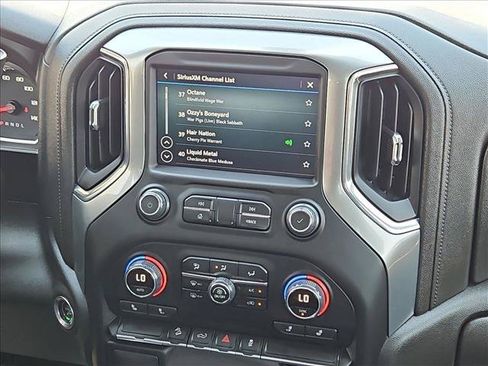 Used 2022 Chevrolet Silverado 1500 LT Trail Boss w/ Bed Protection Package AWD/4WD image 20