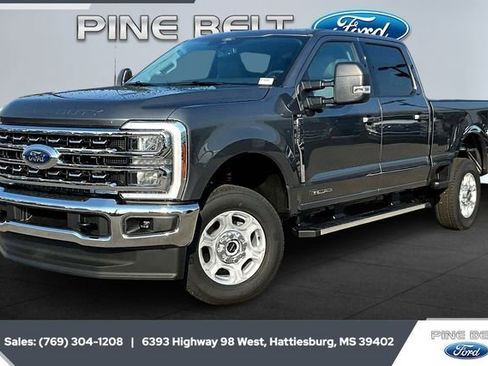 New 2026 Ford F250 XLT w/ XLT Premium Package image 7