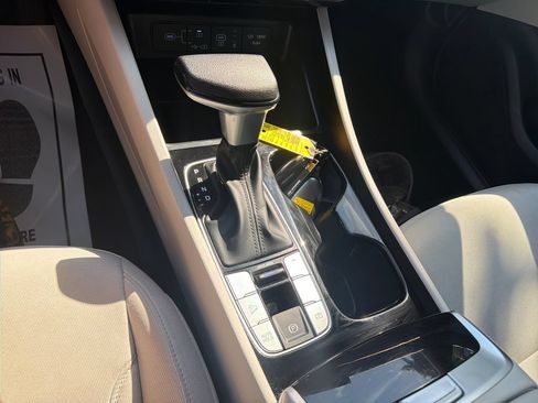 Used 2025 Hyundai Tucson SEL FWD image 24