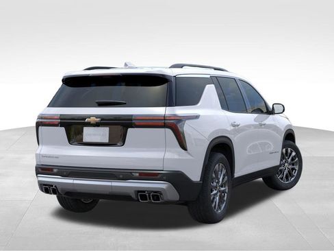 New 2026 Chevrolet Traverse LT w/ Sun and Wheel Package image 4