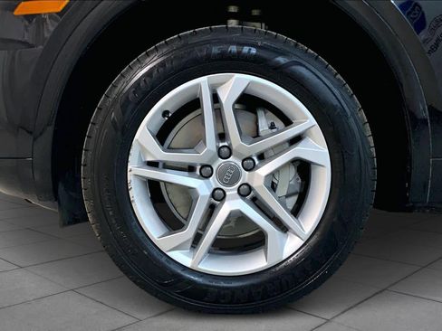 Used 2019 Audi Q5 2.0T Premium image 10