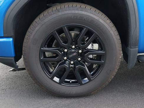 Certified 2023 GMC Sierra 1500 Elevation AWD/4WD image 30
