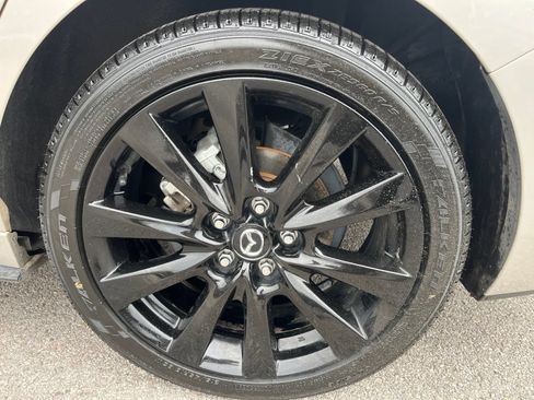 Certified 2025 MAZDA MAZDA3 s FWD image 12