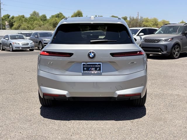 Used 2026 BMW iX xDrive45 AWD/4WD image 8