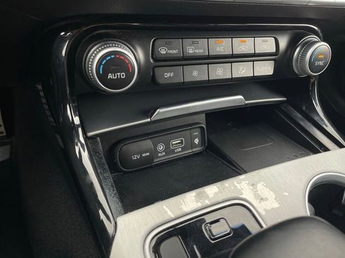 Used 2019 Kia Stinger GT2 RWD image 18