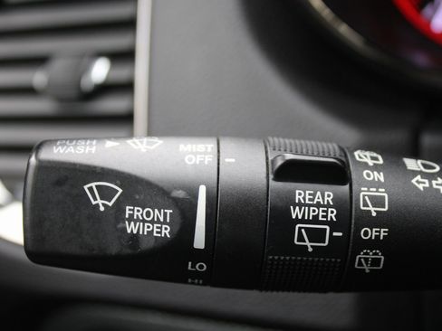 Used 2018 Dodge Durango GT w/ Premium Group image 32