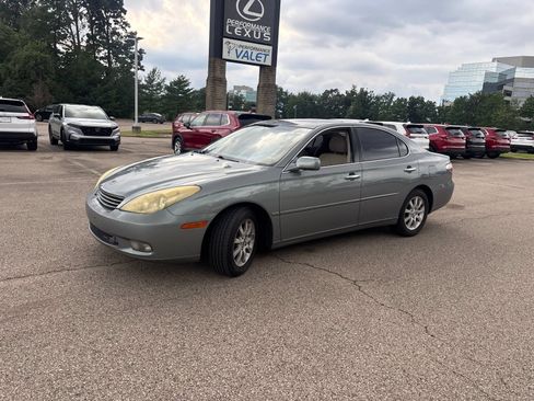 Used 2004 Lexus ES 330 FWD image 13
