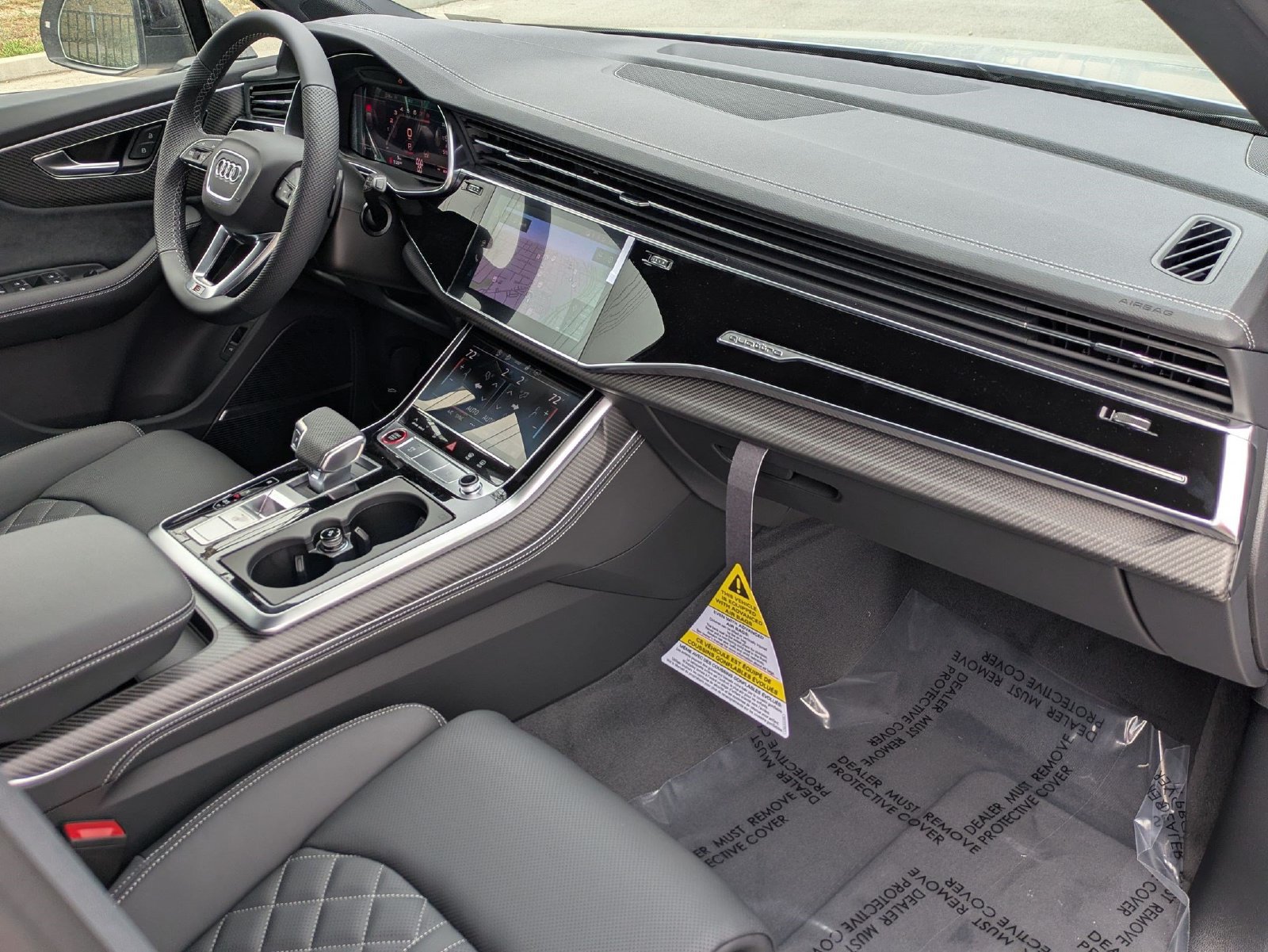 Used 2026 Audi SQ7 Premium Plus AWD/4WD image 9