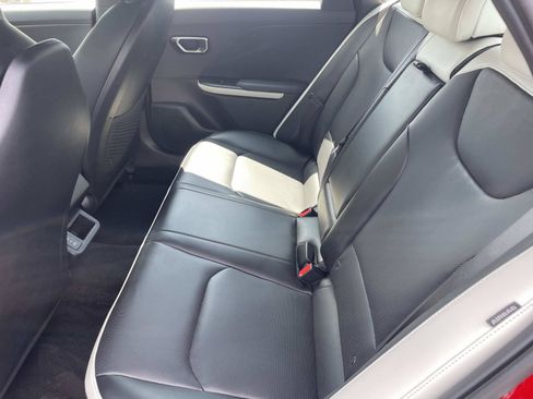 Used 2025 Kia K4 GT-Line w/ GT-Line Premium Package FWD image 15