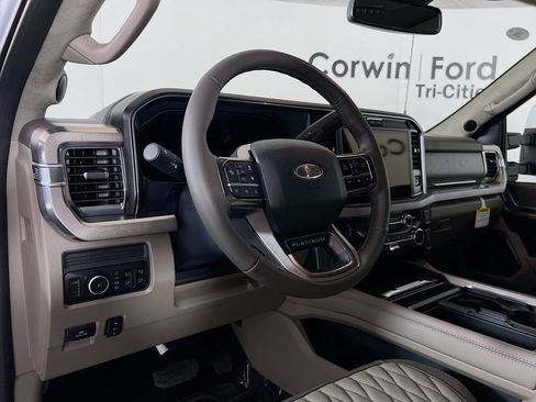 New 2026 Ford F250 Platinum w/ Platinum Plus Package AWD/4WD image 3