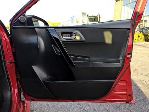 Used 2018 Toyota Corolla iM image 29