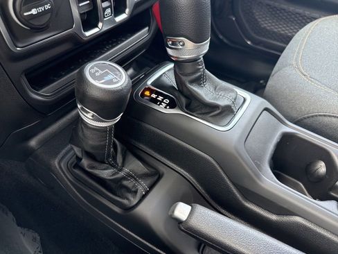 New 2025 Jeep Wrangler Sport S image 30