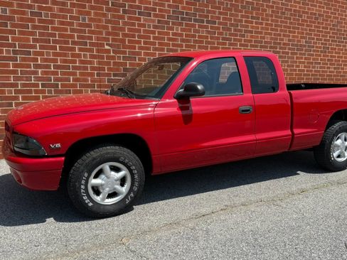 Used 1999 Dodge Dakota 2WD Club Cab image 4