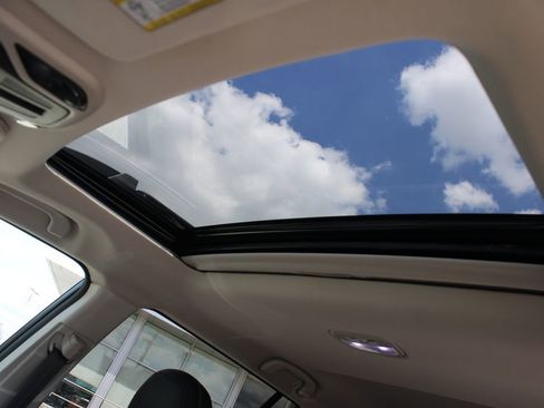 Used 2023 Subaru Outback Onyx Edition AWD/4WD image 22