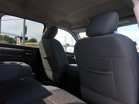 Used 2016 RAM 1500 Big Horn AWD/4WD image 36