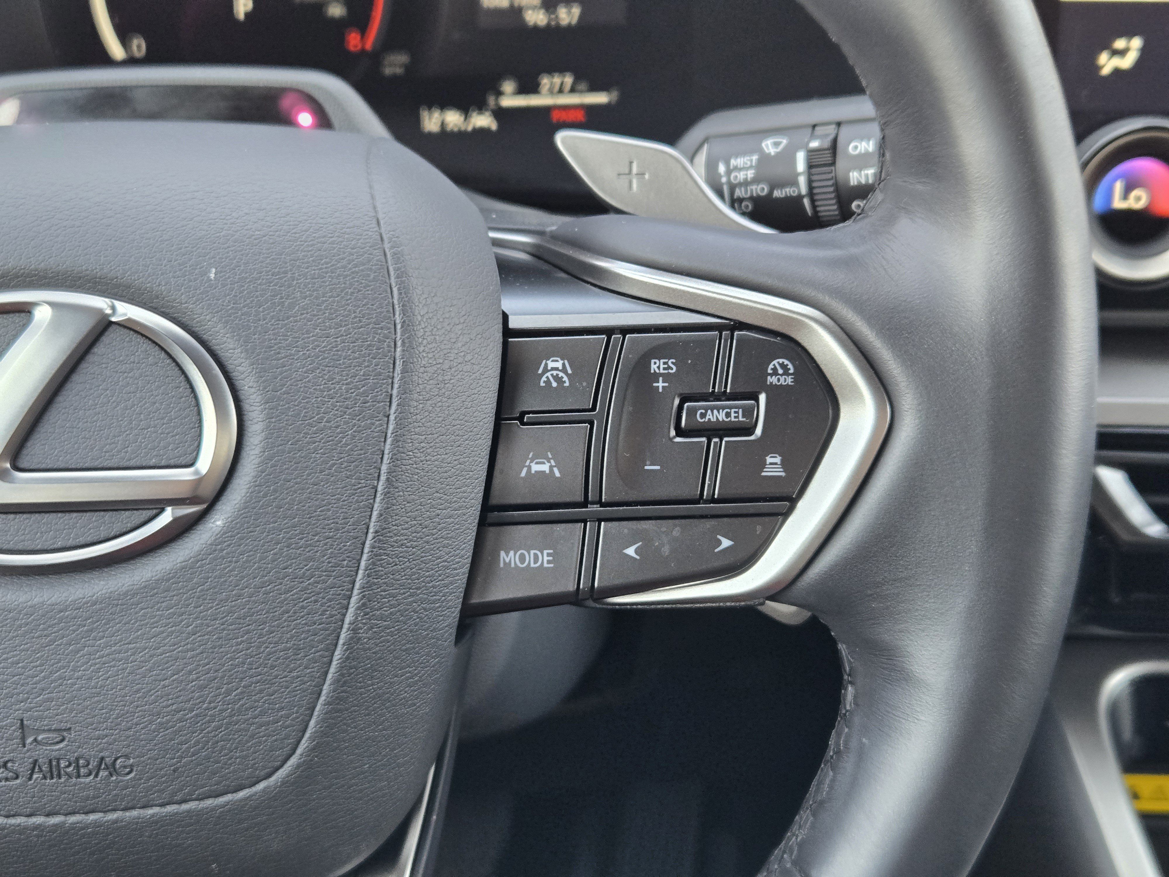 Certified 2026 Lexus TX 350 AWD w/ Technology Package image 31