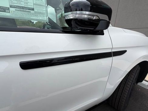 New 2025 Lincoln Navigator L Reserve w/ Jet Appearance Package image 12