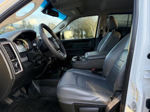 Used 2018 RAM 2500 Tradesman w/ Protection Group image 14