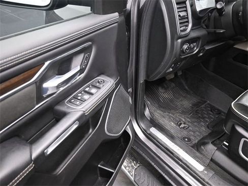 Used 2021 RAM 1500 Laramie image 14