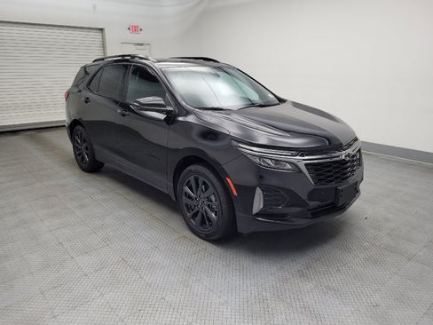 Used 2023 Chevrolet Equinox RS FWD image 11