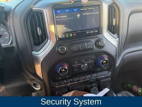 Used 2021 Chevrolet Silverado 1500 LT Trail Boss w/ Convenience Package II AWD/4WD image 17
