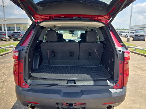 Used 2019 Chevrolet Traverse LT FWD image 27
