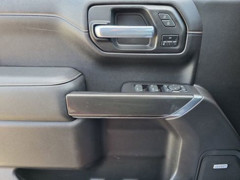 Used 2021 GMC Sierra 1500 AT4 w/ AT4 Value Package AWD/4WD image 16