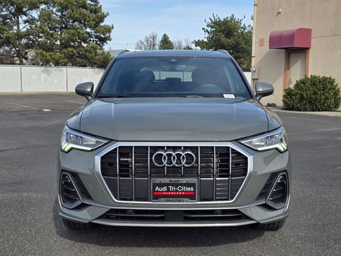 Certified 2025 Audi Q3 2.0T Premium w/ Convenience Package image 37