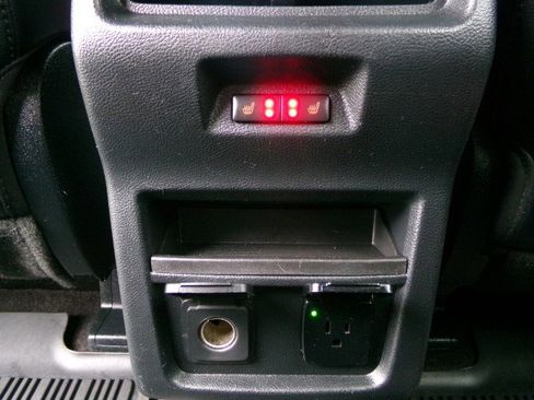 Used 2020 Ford Edge ST w/ Equipment Group 401A image 17