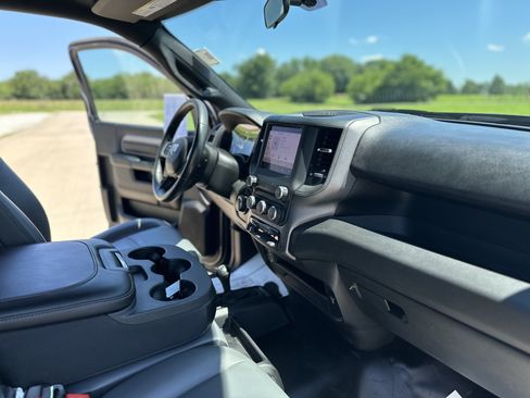 Used 2022 RAM 3500 Tradesman AWD/4WD image 29