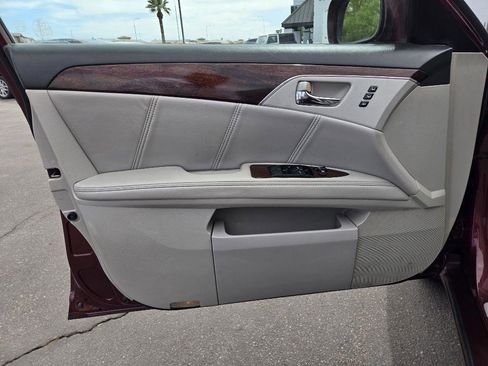 Used 2008 Toyota Avalon Limited image 10