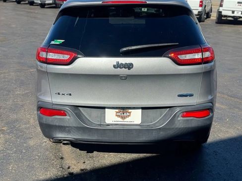 Used 2015 Jeep Cherokee Latitude image 7