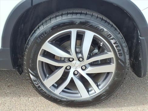 Used 2018 Honda Pilot Touring image 7