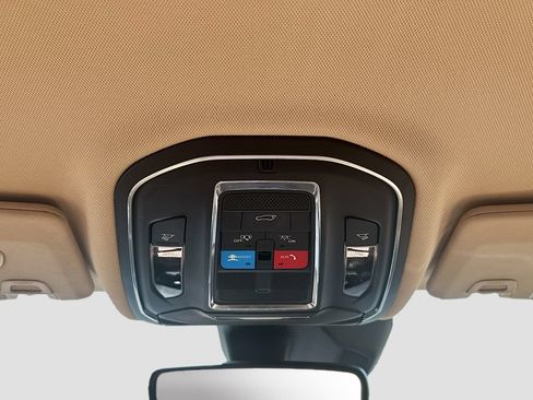Used 2021 Jeep Grand Cherokee L Limited RWD image 22