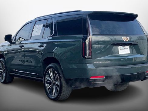 Used 2025 Cadillac Escalade Sport image 13