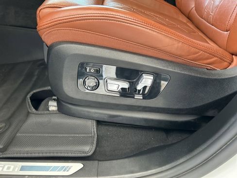 Used 2022 BMW X7 M50i image 52