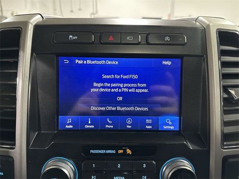 Used 2020 Ford F150 Lariat w/ Equipment Group 502A Luxury image 29