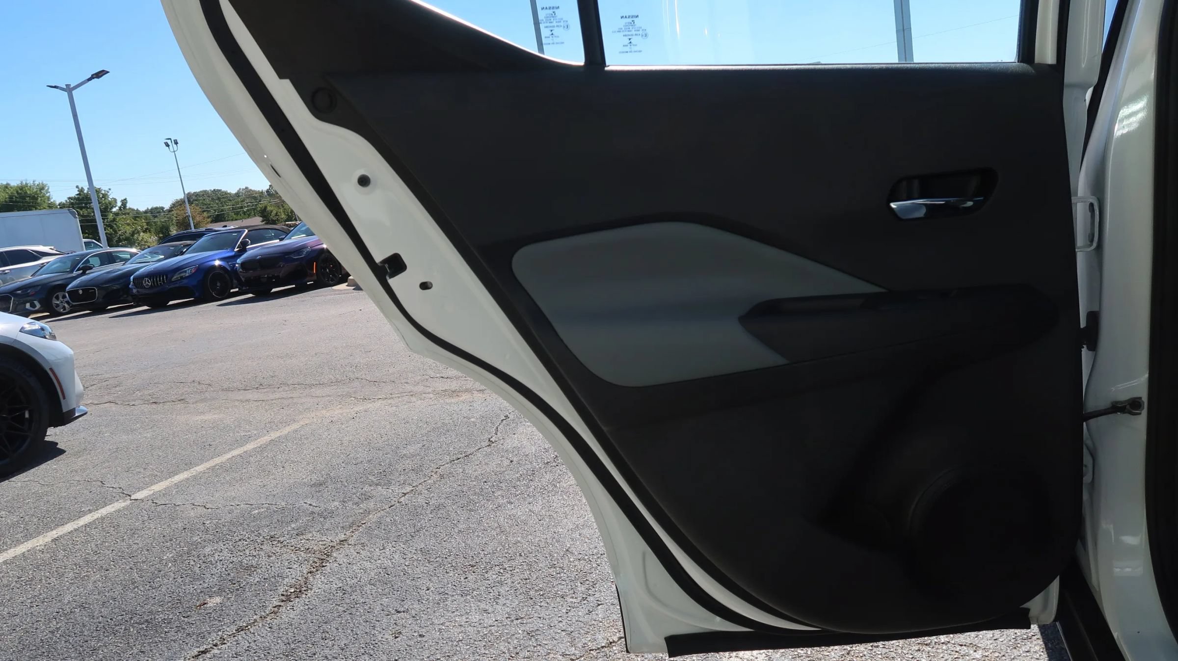 Used 2021 Nissan Kicks SR w/ SR Premium Package FWD image 45