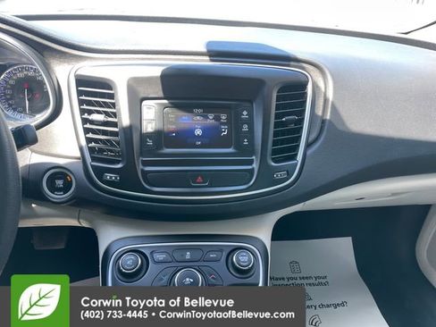 Used 2016 Chrysler 200 LX FWD image 11